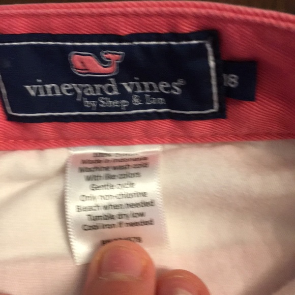 Vineyard vines khakis - Picture 2 of 3